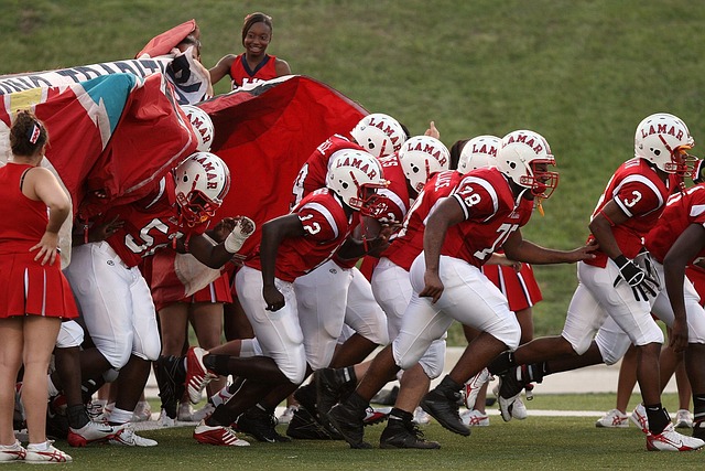 与管理层关 与管理层关