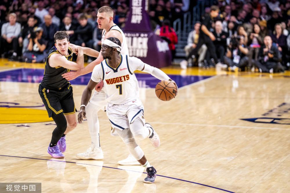 功守住了防 功守住了防